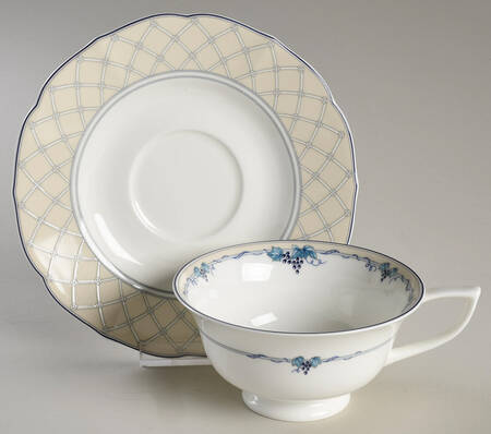 Parisian Vine Footed Cup & Saucer Set