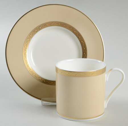 Classique Taupe Flat Cup & Saucer Set