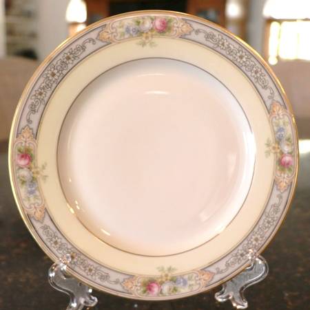 MUE97 Bread & Butter Plate