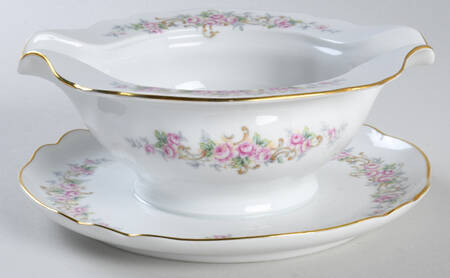 MUE100 Gravy Boat with Attached Underplate