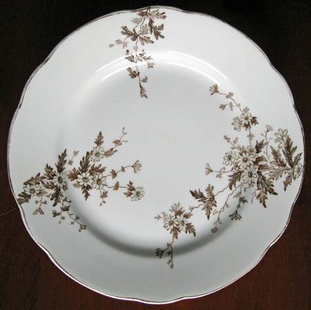 MAD119 Luncheon Plate