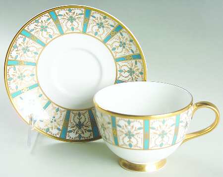 Basilica Footed Cup & Saucer Set