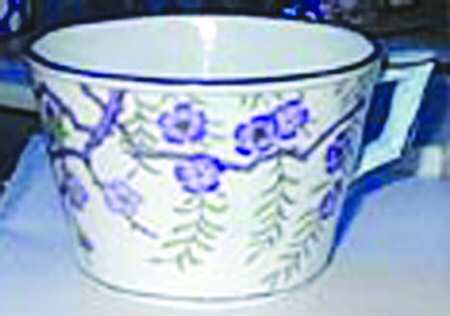 B692 Flat Cup