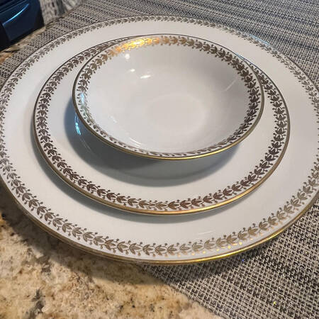 Royalty Salad Plate