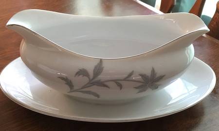 Blue Brocade Gravy Boat with Attached Underplate
