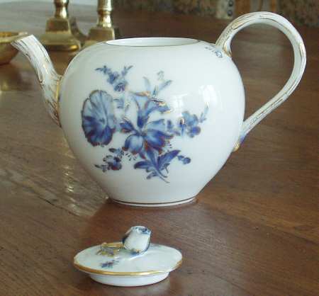 MSS89 Teapot & Lid