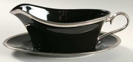 Platinum Accent Gravy Boat & Underplate