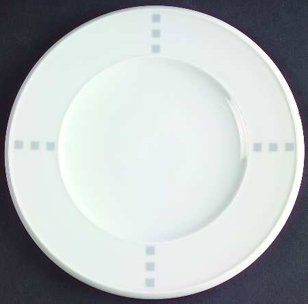 Checkpoint Gray Salad Plate