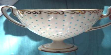 G7347 Footed Cream Soup Bowl