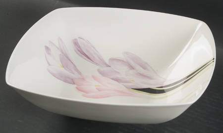 Nouveau Hostess Bowl
