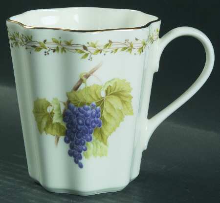 Garden Gala Grape Mug