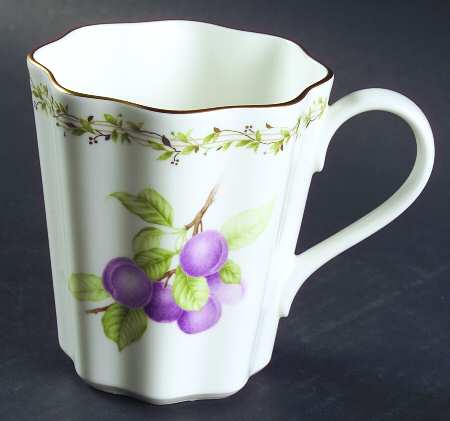 Garden Gala Plum Mug