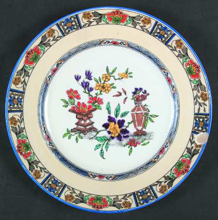C4979 Luncheon Plate