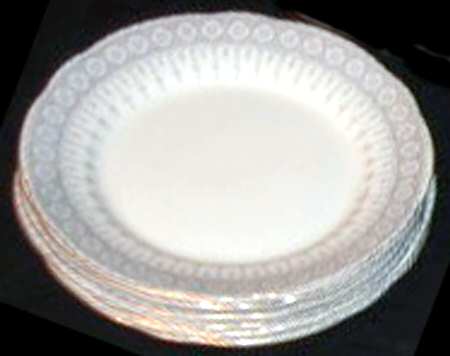 MAD137 Dinner Plate