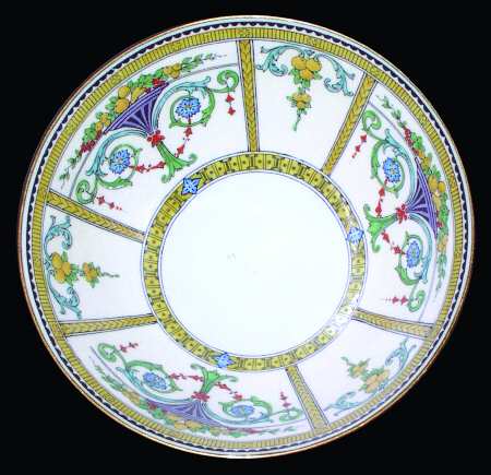 H3710 Footed Cup