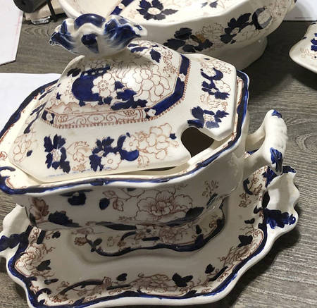 Mandalay Blue Brown Sauce Boat & Lid with Underplate