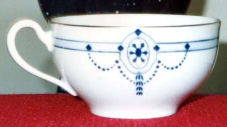 MUE109 Flat Cup