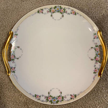 MEI866 Handled Cake Plate