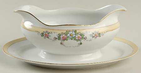 MEI866 Gravy Boat with Attached Underplate