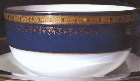 H4117 Cranberry Bowl