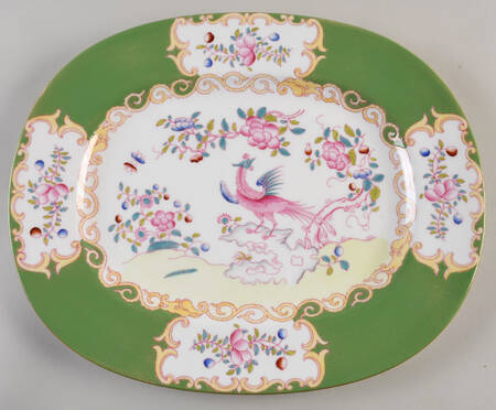 Cockatrice Green (Smooth, Wreath Backstamp) 15" Oval Serving Platter
