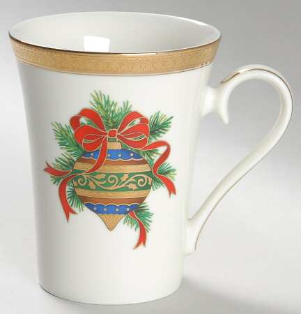 Pine Ornament (Gold) Mug