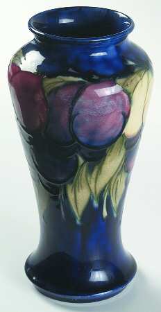 Wisteria by Moorcroft