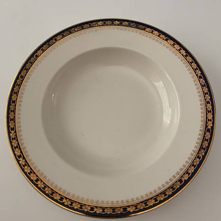 Bleu De Roi 9 Rim Soup Bowl