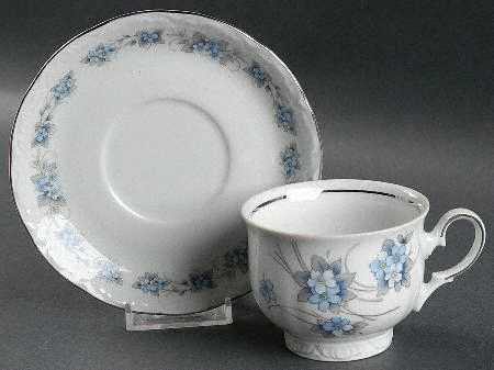 MIT61 Footed Cup & Saucer Set