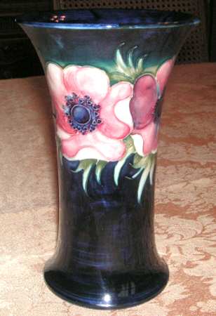 Anemone 6" Flared Vase