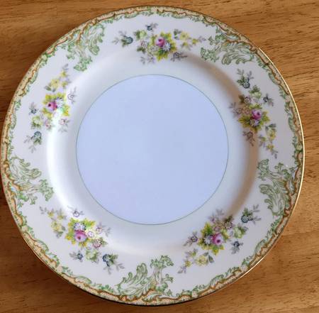 N1030 Dinner Plate
