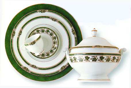 Veronese Vert (Green) by Medard de Noblat