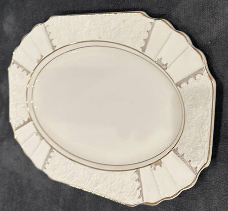 Princess Ann 11" Oval Serving Platter