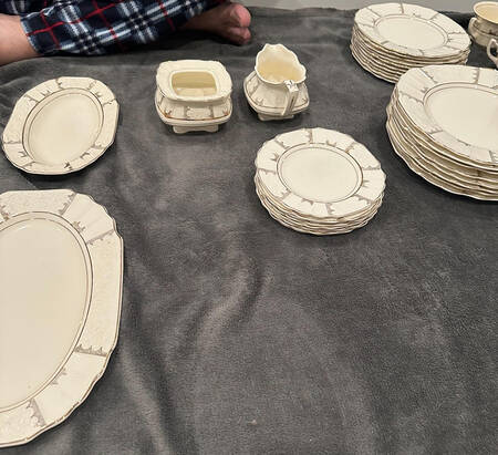 Princess Ann Dinner Plate