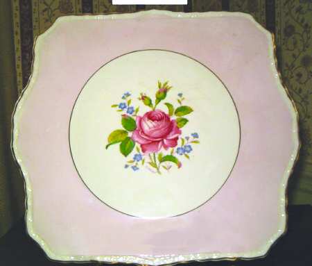 MYO88 Dinner Plate