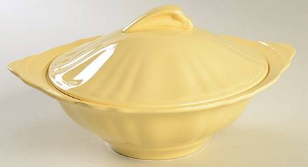 Glamour Sunflower Round Covered Vegetable