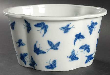 MOT39 Large Cachepot