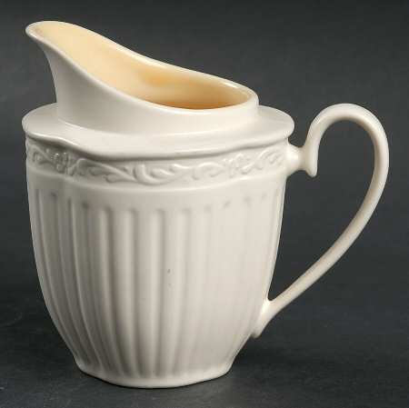 Italian Saffron (Yellow) Creamer