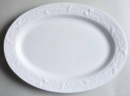 Acorn 16" Oval Serving Platter