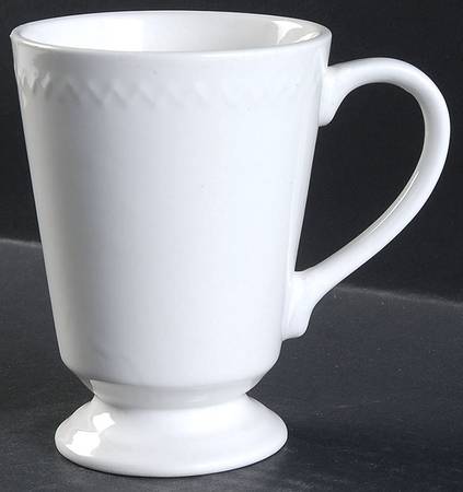 Acorn Footed Mug