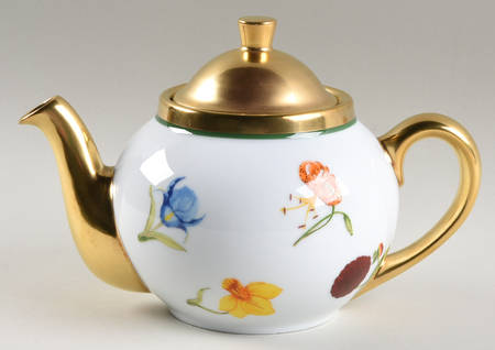 Mamie's Garden Teapot & Lid