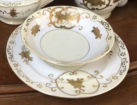 MMJ15 Footed Cream Soup Bowl & Saucer Set
