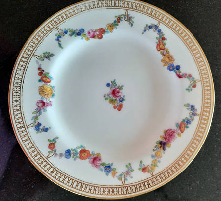 3225 Bread & Butter Plate