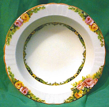 Suzanne Rim Soup Bowl