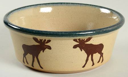 Moose 8" Round Vegetable Bowl