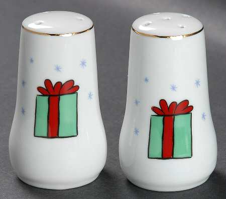 Merry Christmas Salt & Pepper Set