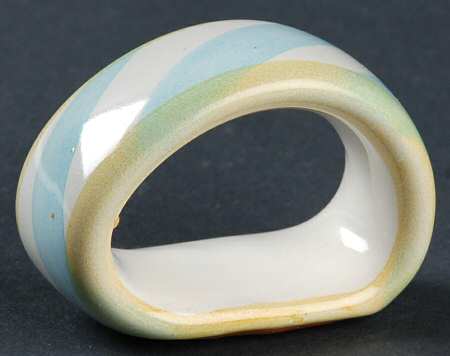 Wallcourt Napkin Ring