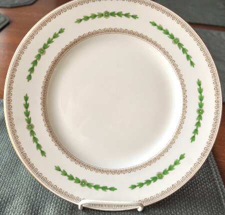 S136 Dinner Plate