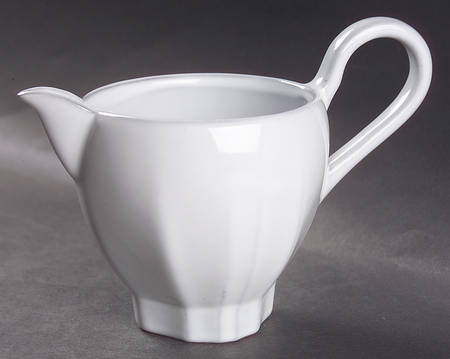 Tyler Florence Chef's White Creamer