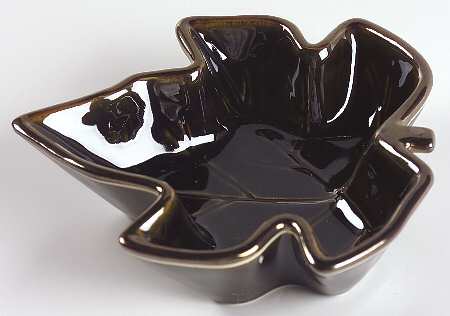 Countryside Harvest 7" Leaf Bowl